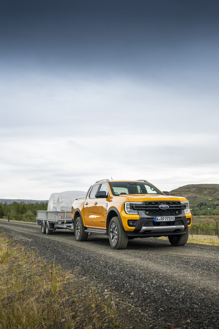 Wildtrak_PHEV_210JPG