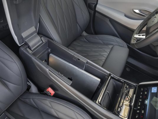 2024_FORD_CAPRI_Interior_82-LOW