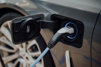 Europese EV-verplichting voor verhuurders mogelijk al in 2030: wat vindt Renta?