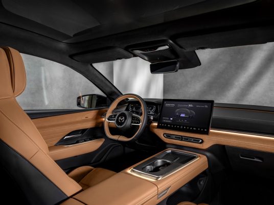 all-new_mazda6e_src_int_001_highres_ld