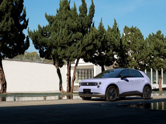 FIREFLY_Hedin Automotive x NIO & firefly (4)_ld