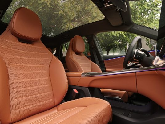 1920_pre-media_25c0225_028