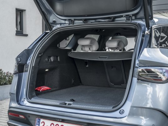 2025_BYD_SEAL6_Detail_001