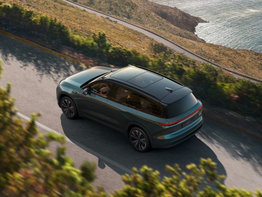 NIO EL8 Exterior 3_ld