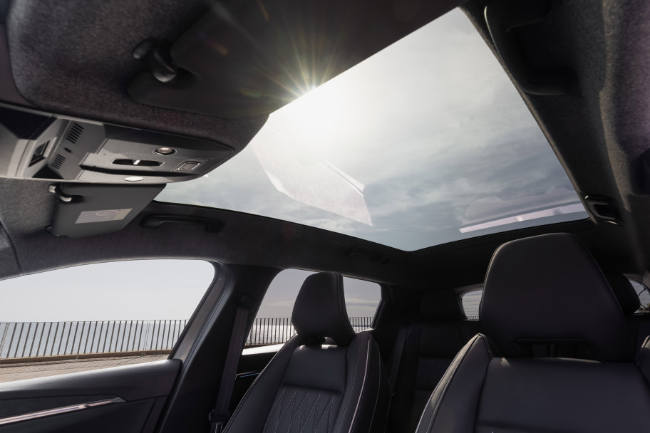 All-New Eclipse Cross_100