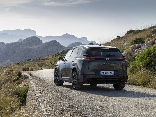 C5-Aircross-BEV-010_ld
