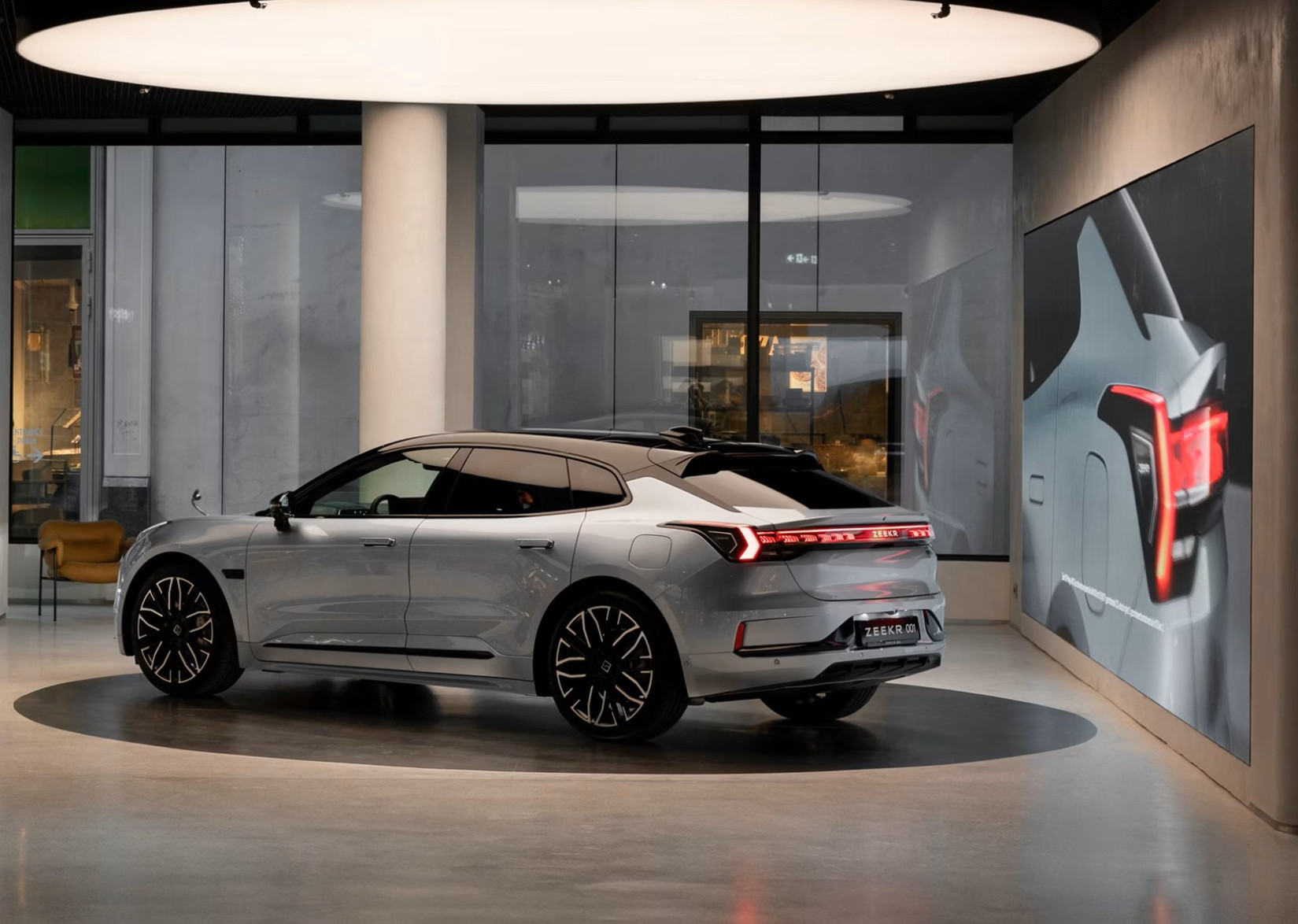 En visite chez Zeekr_format ok