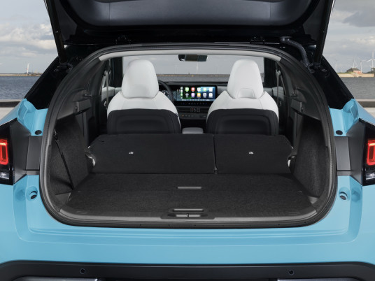 All-new Nissan LEAF Hits the Road