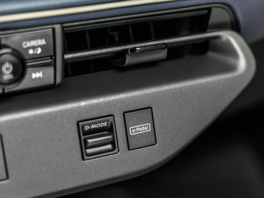 All-new Nissan LEAF Hits the Road