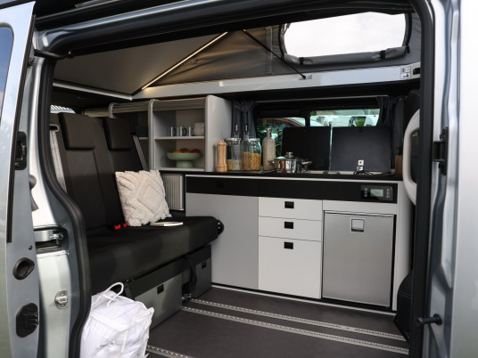 RENAULT_LCV_CENTRE_-7