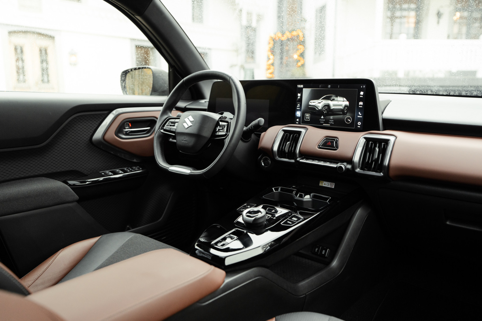 37.Suzuki e Vitara_L