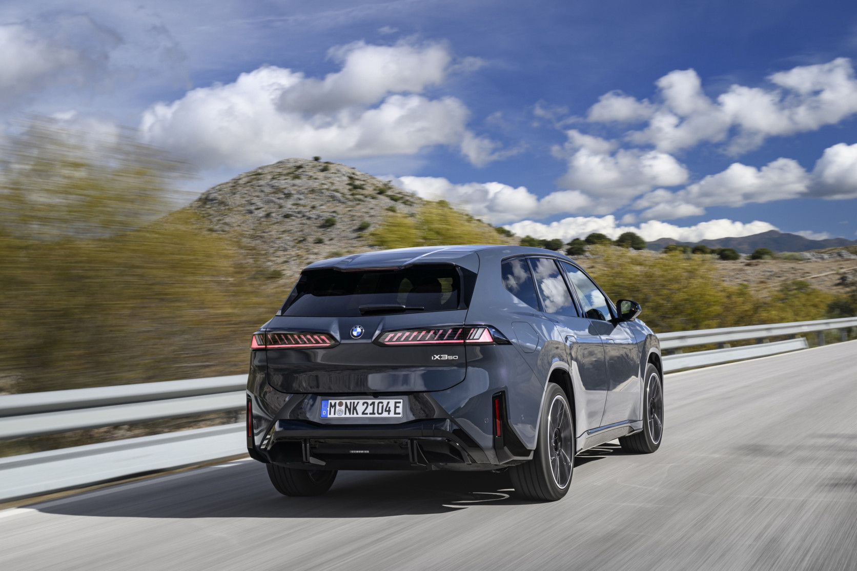 BMW iX3 50 xDrive Polarized Grey 040