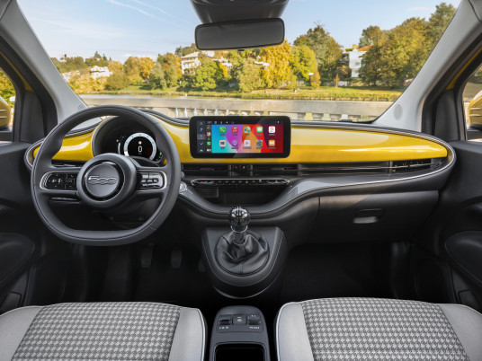 Fiat500Hybrid_Interiors