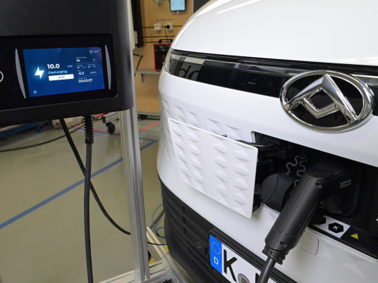 MAXUS bi-directional charging