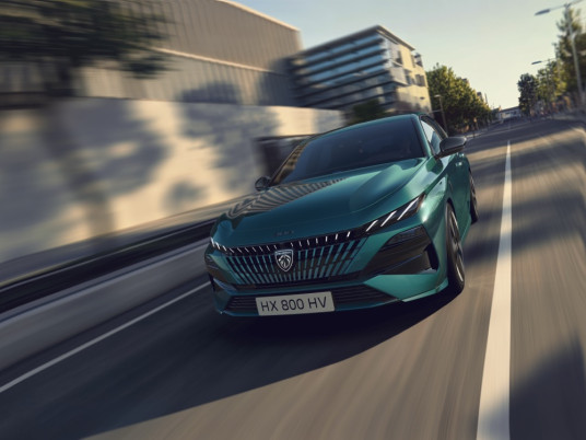 PEUGEOT_308_2508STYP_210_FR