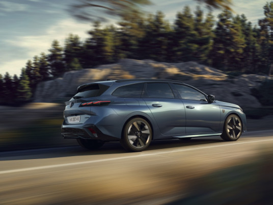 PEUGEOT_308SW_HYBRID_2508STYP_250_FR