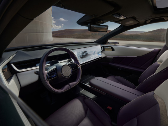 mazda_cx-6e_global_nv_int_02