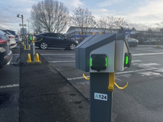 166 bornes de recharge ont été installées sur le parking de Worldline.