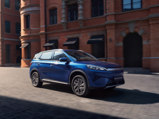 03、ATTO 3 EVO 2026_LHD_65 degrees_download_JPG_4096px_RGB