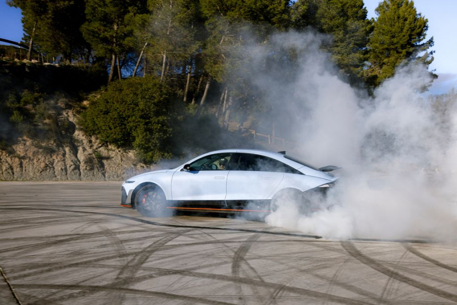 hyundai-ioniq-6-n-driving-experience-track-378