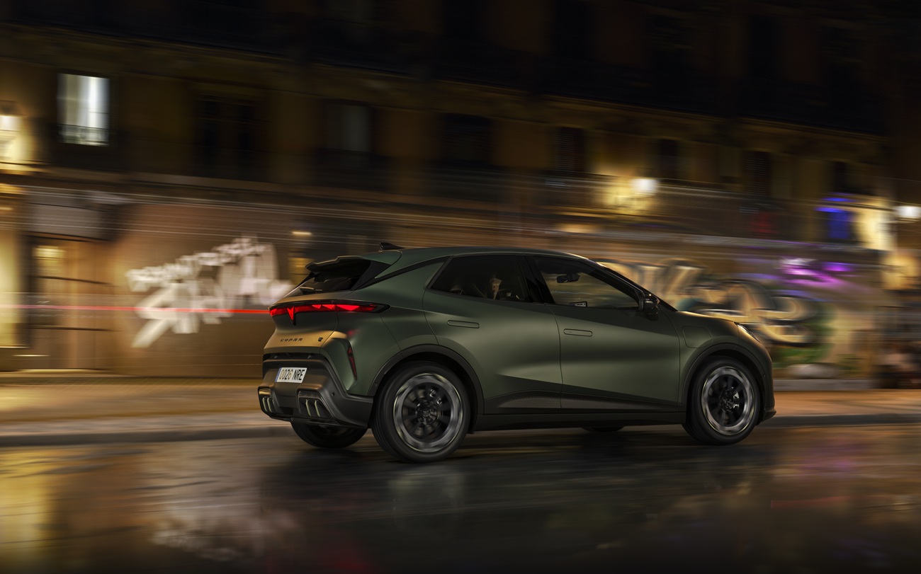 14_CUPRA Raval Manganese Matt_ld