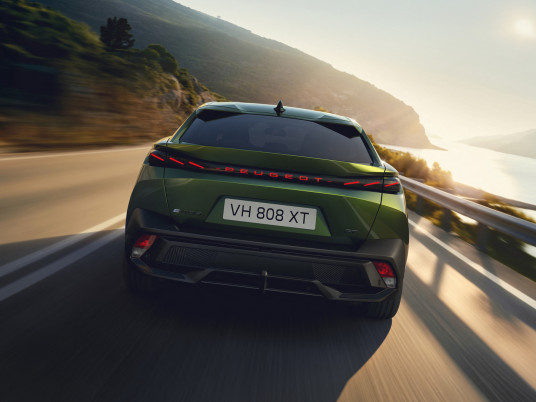 PEUGEOT_E408_2601STYP_280_FR