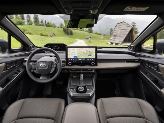 2026_Toyota bZ4X Touring_AWD_Brilliant Bronze Metallic_interior_001
