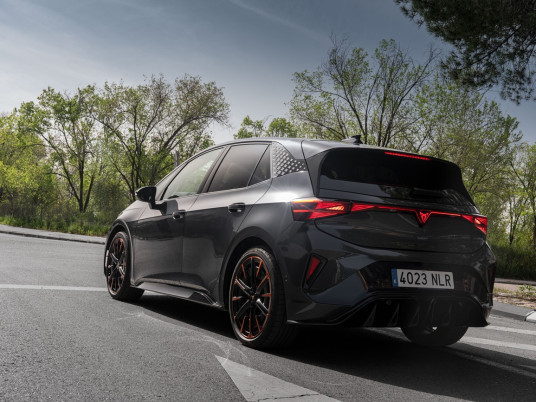 NEW CUPRA BORN VZ_TIMANFAYA_002_ld