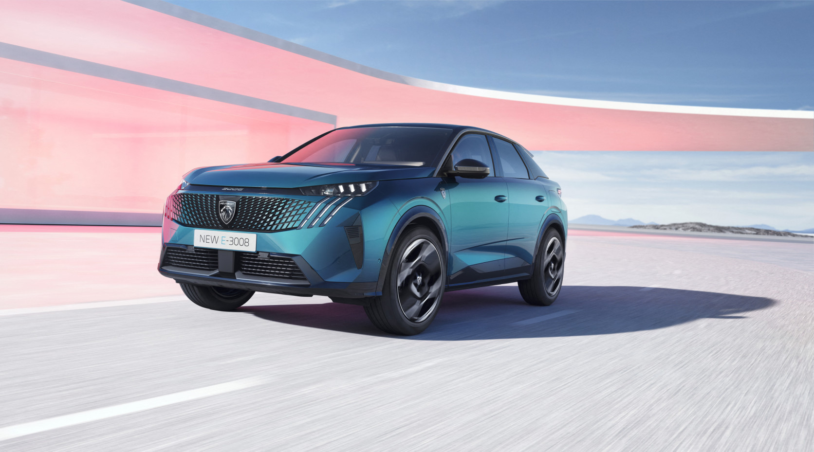 peugeot_e3008_electrique_230_long_range-66e81e1ae5091