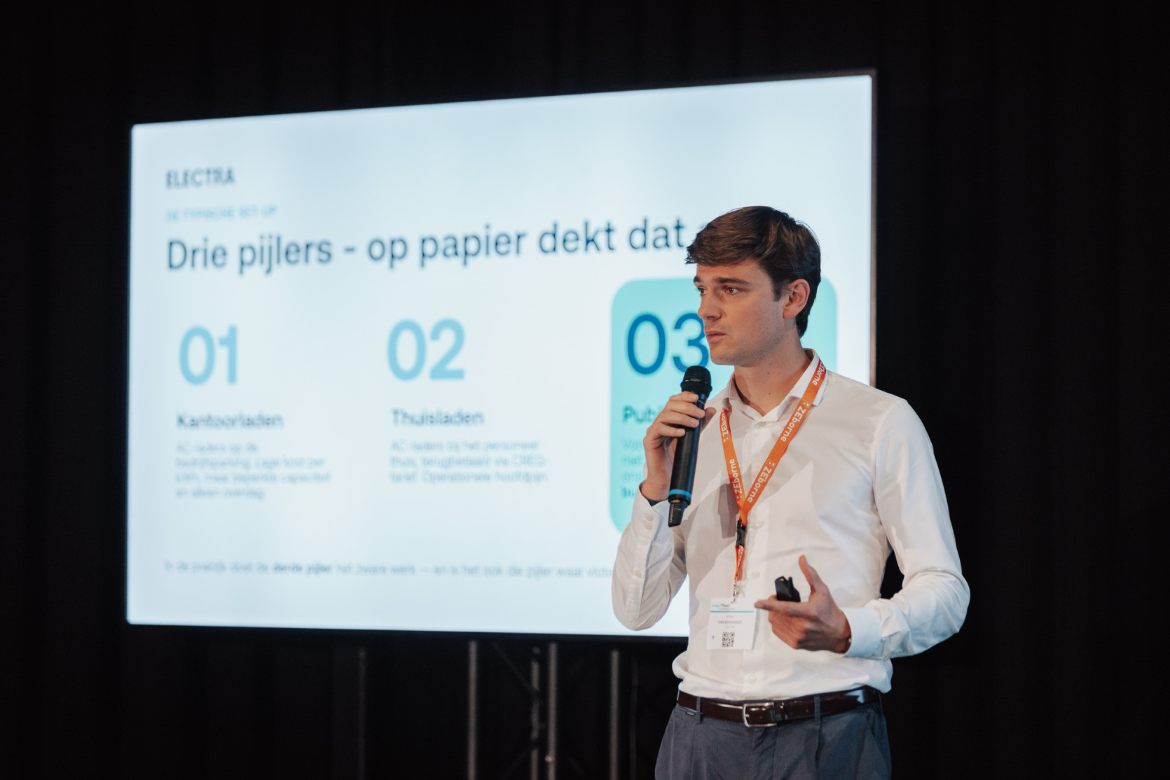 Viktor Van Eeckhoudt, Head of Growth BeLux Electra. 