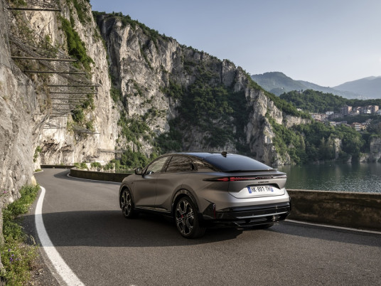 _A390GTS_Gris-Tonnerre-Mat_082_ld