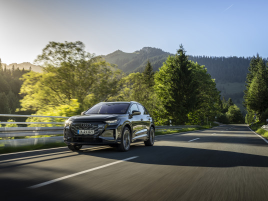 Audi Q4 140