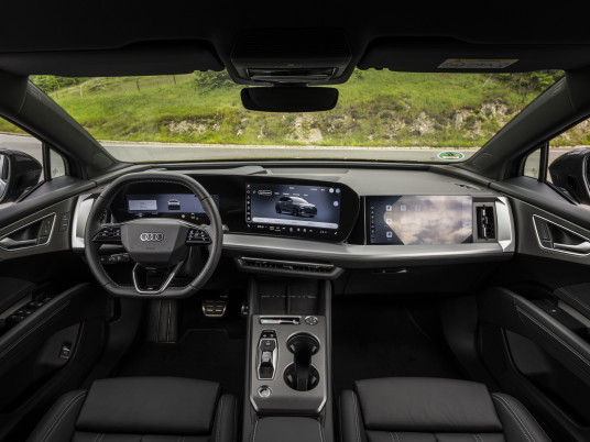 Audi Q4 152