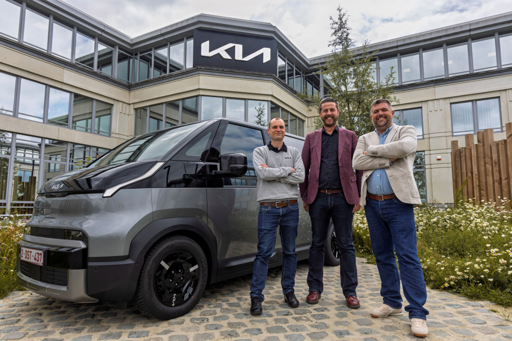 Kia Belux PBV Team