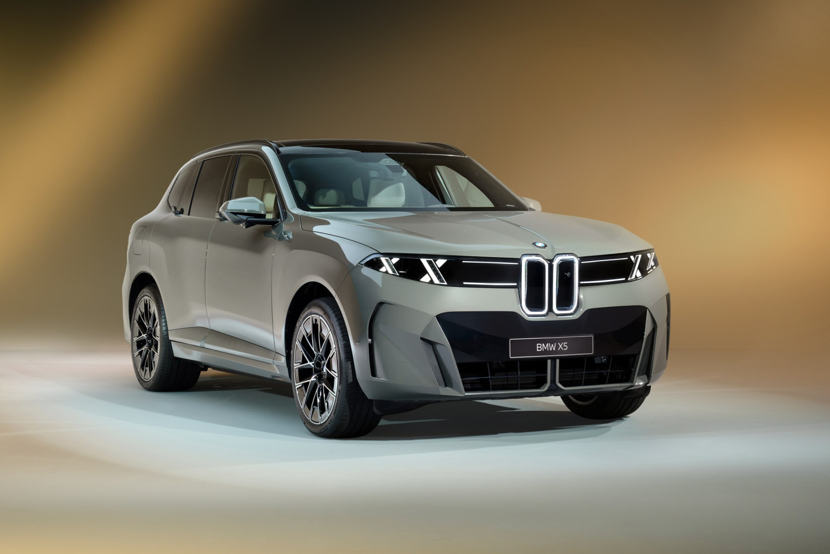 P90646035_lowRes_bmw-ix5-60-xdrive-06