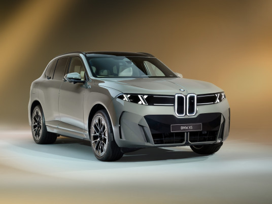 P90646035_lowRes_bmw-ix5-60-xdrive-06