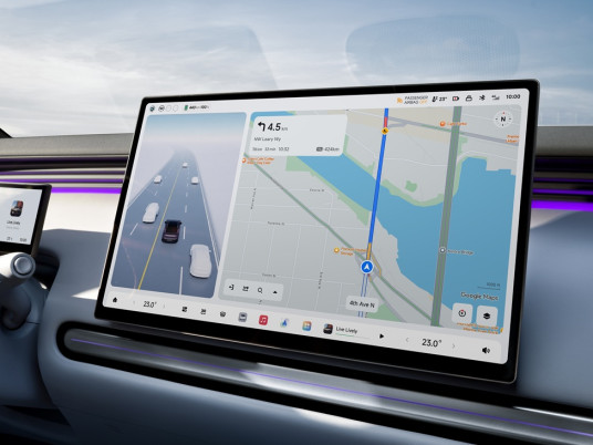 Central Touchscreen (Google UI) -16_9_ld