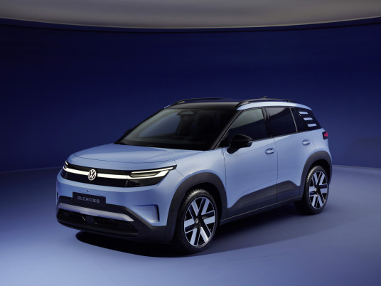 The all-new electric ID. Cross