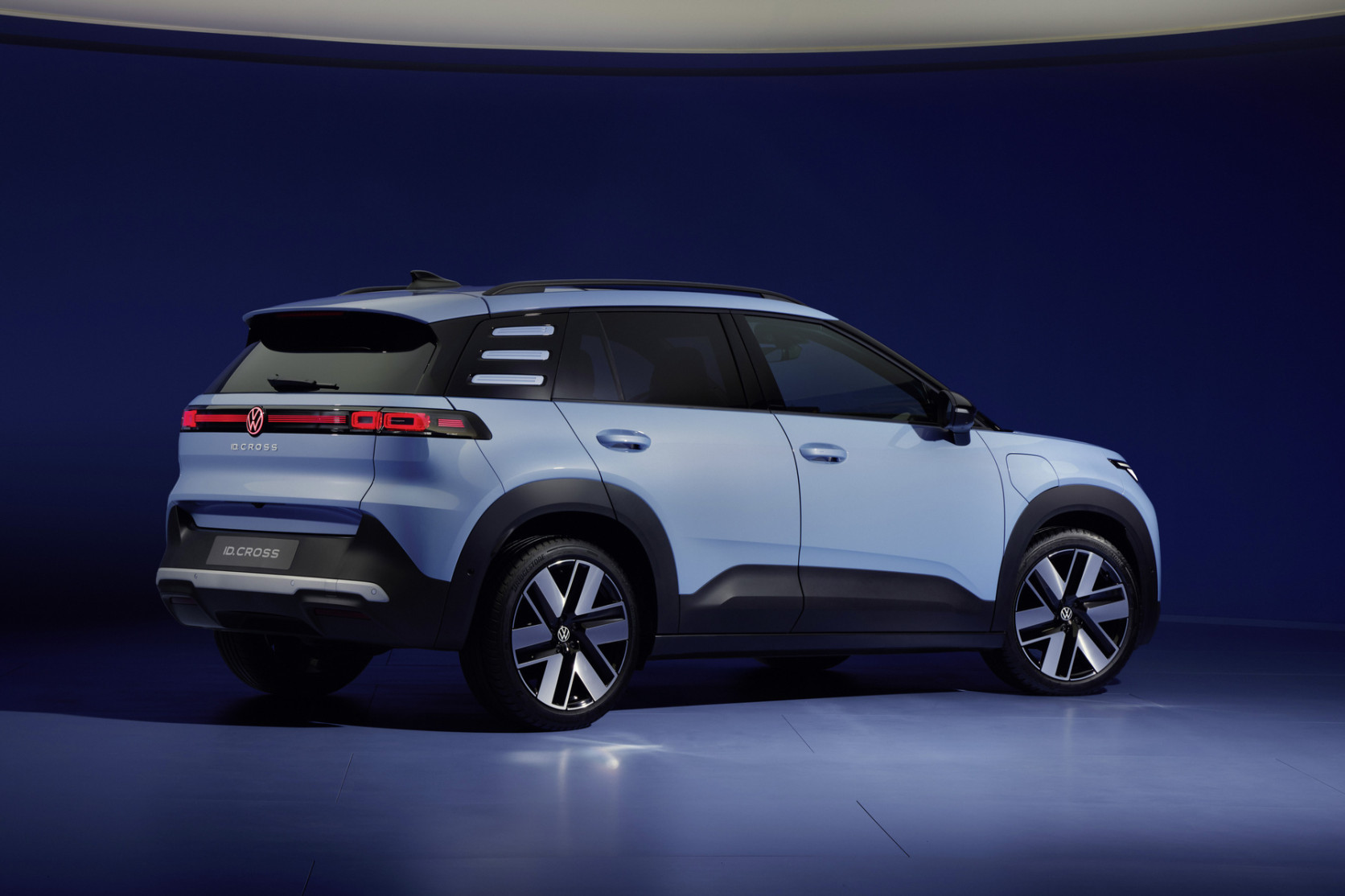 The all-new electric ID. Cross
