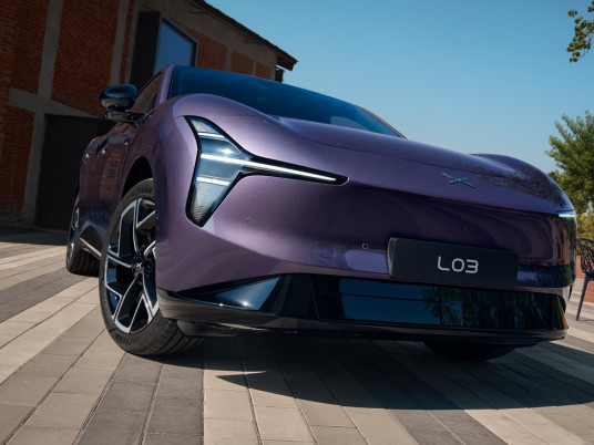 Front Headlights-16_9_ld