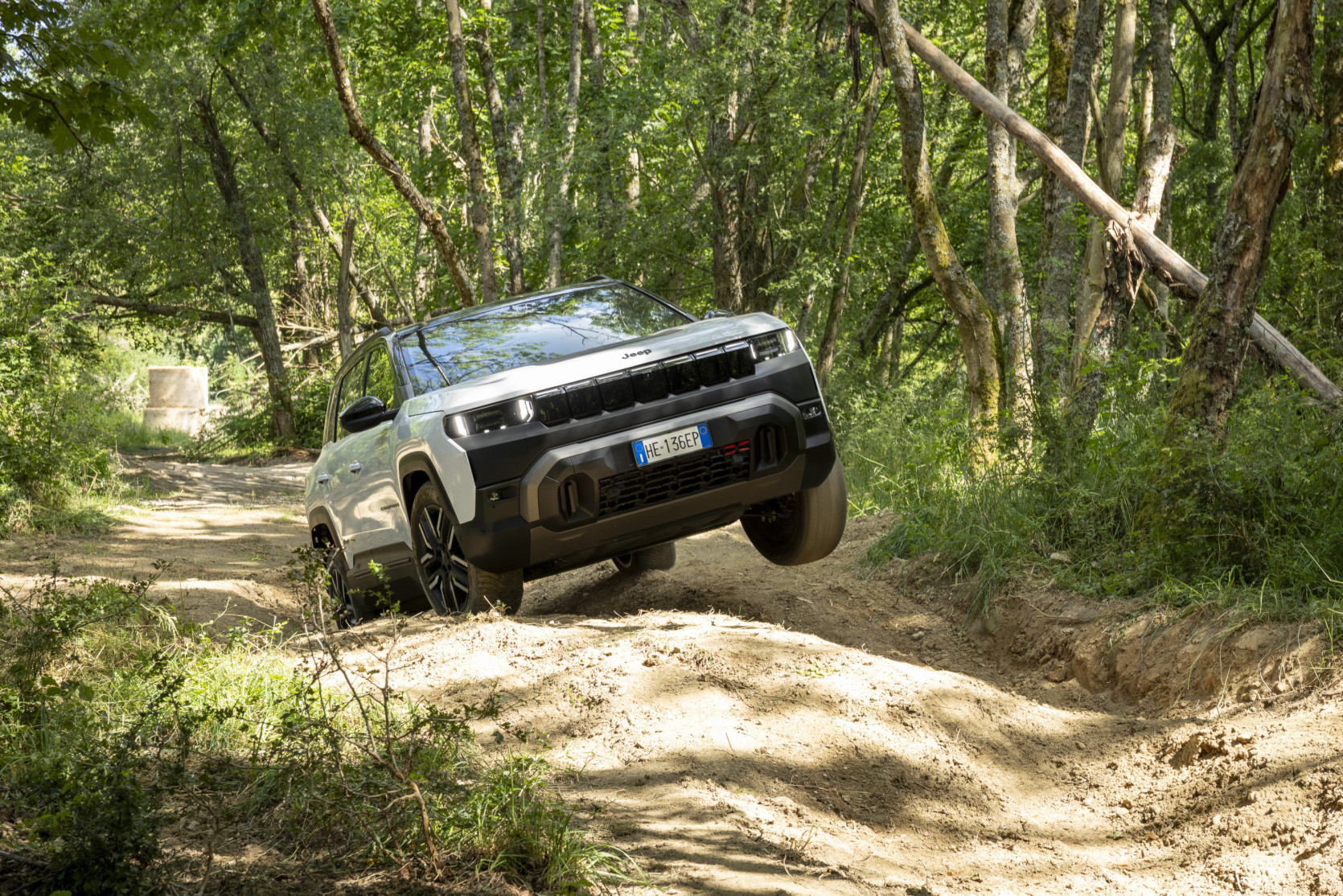 Jeep Compass- (1)