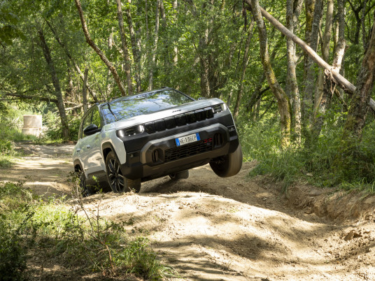 Jeep Compass- (1)