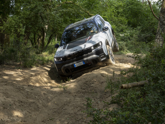 Jeep Compass- (11)