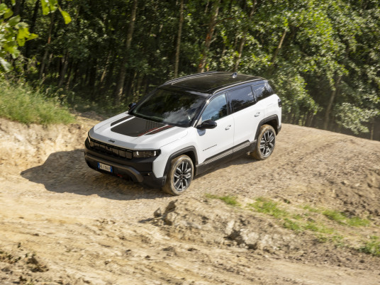 Jeep Compass- (15)