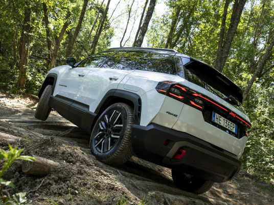 Jeep Compass- (7)