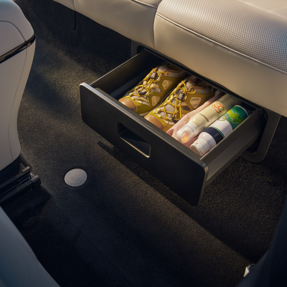 Storage Compartments Under Second-Row Seats-1_1_ld