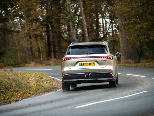 MGS6 EV Luxury Dual Motor photo