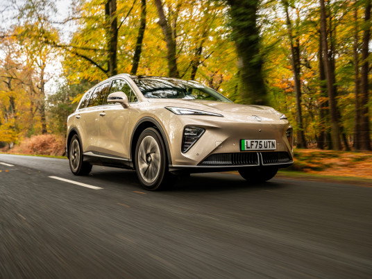 MGS6 EV Luxury Dual Motor photo