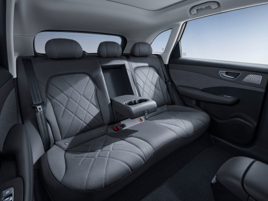 Second-row-seats3