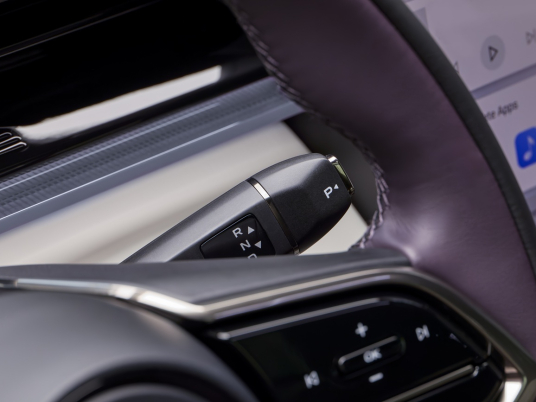 mazda_cx-6e_germany_slp_nv_int_11_highres_ld